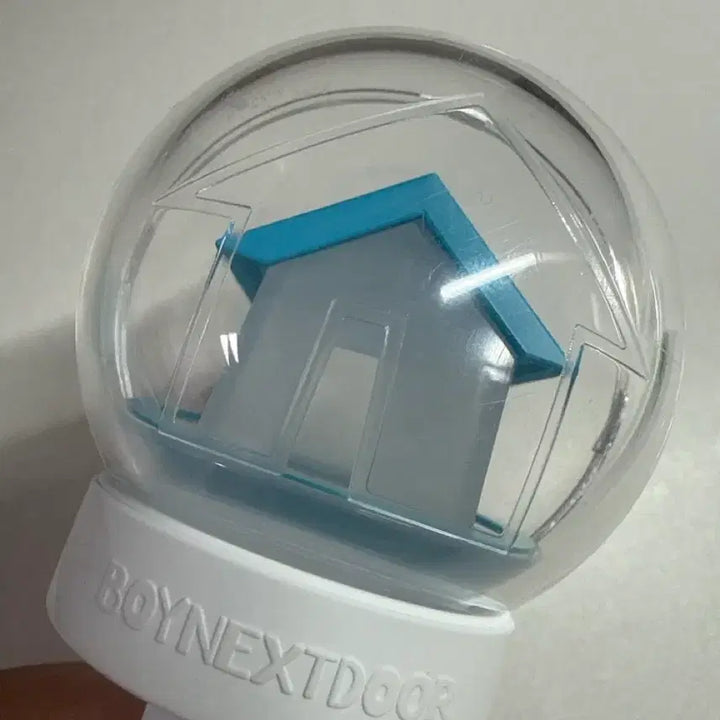 [BUNJANG] BOYNEXTDOOR Official Lightstick Keyring / 보넥도 응원봉 키링