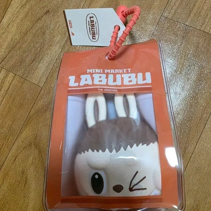 [BUNJANG] Labubu Mini Market Character Clear Pouch Bag / 라부부 미니마켓 캐릭터 투명 파우치 가방