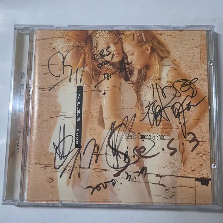 [BUNJANG] S.E.S. 3rd Album Love Signed CD / S.E.S. 3집 Love 전원친필 사인 cd 깨끗합니다
