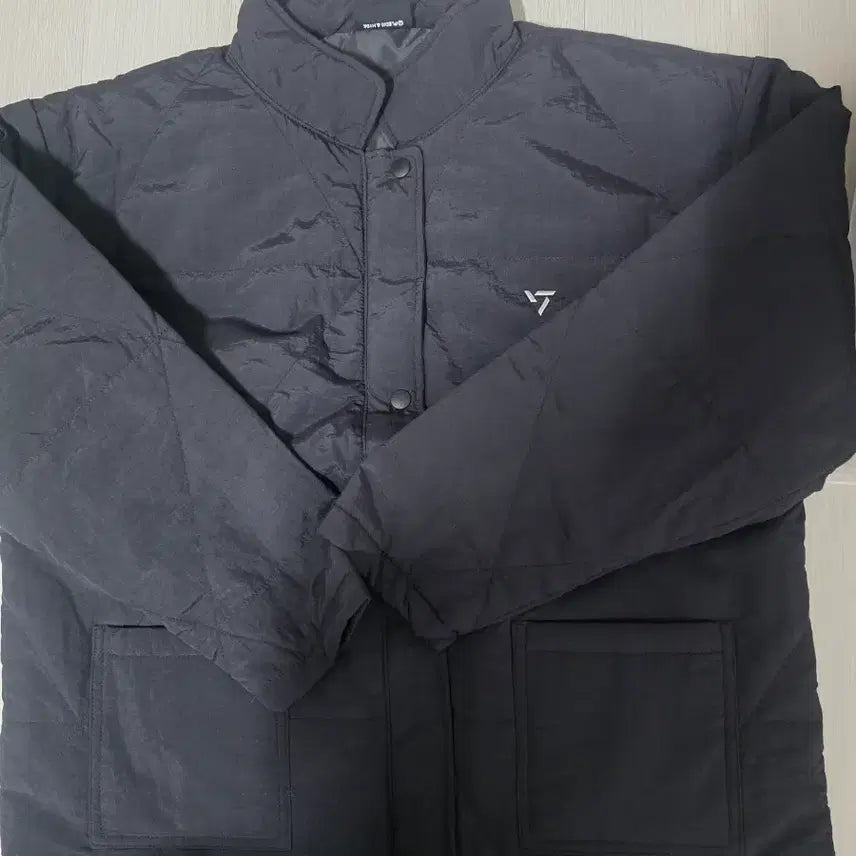 [BUNJANG] SEVENTEEN Light Down Jacket Lightweight Padded Jacket M / 세븐틴  &