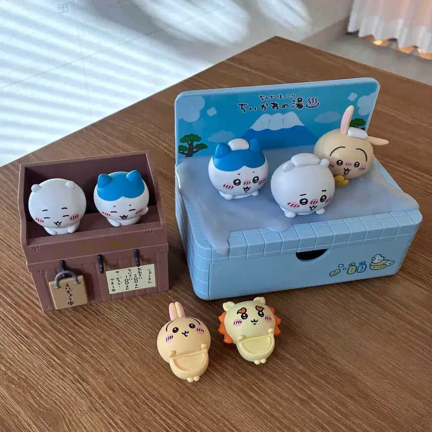 [BUNJANG] Chiikawa Onsen &amp; Hyper Goods Bundle / 마지막가격내림) 치이카와 히퍼+온천쿠지