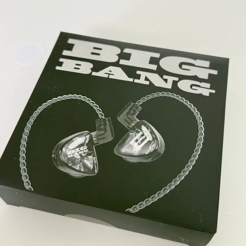 [BUNJANG] Big Bang Cosmos Earphones (Sealed) / 미개봉) 빅뱅 코스모스 이어폰