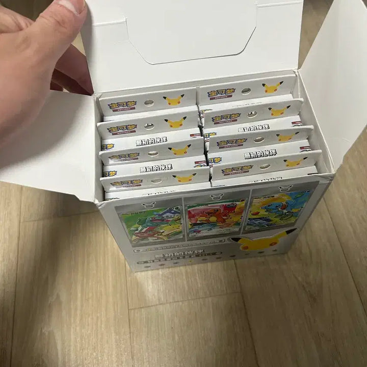 [BUNJANG] Pokemon 30th Anniversary Commemorative Card Box (Reprint) / 중판 포켓몬 30주년 프로모 기념 카드 박스 개당 2만원