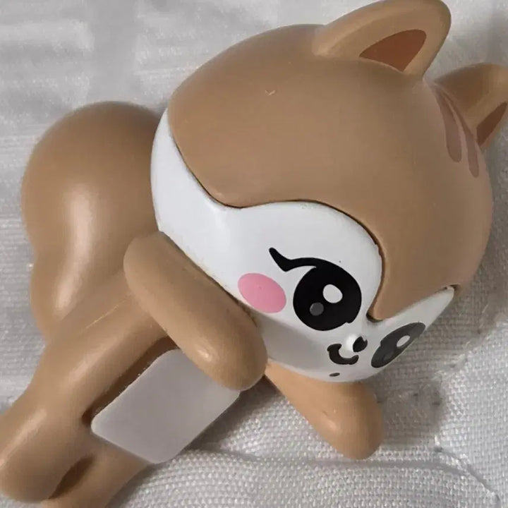 [BUNJANG] IVE Mini:b Galii Hyper Figure - Gaeul / 아이브 미니브 팝업 가을 달이 히퍼 핸드폰 피규어