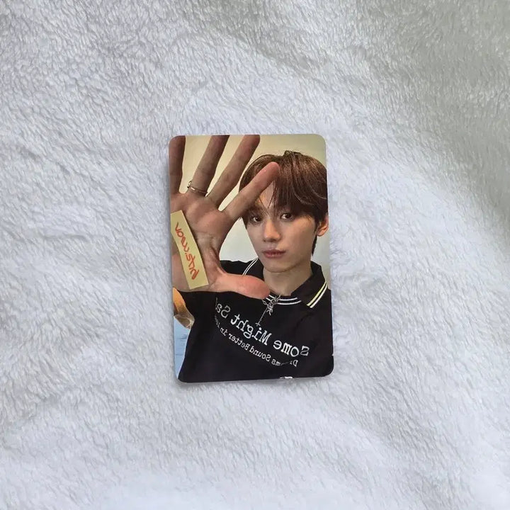 [BUNJANG] HATS:WAVE Showcase Yoonyoungjun Photocard / 하츠웨이브 쇼케이스 포카 윤영준