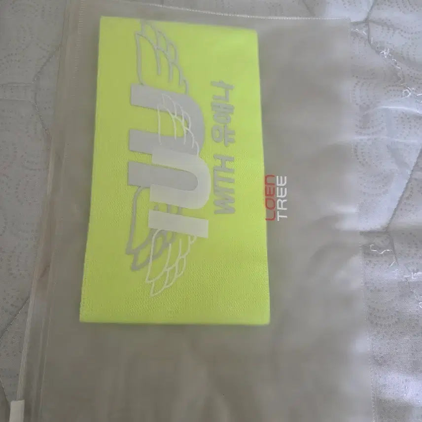 [BUNJANG] IU UAENA Wristband / 아이유 유애나완장