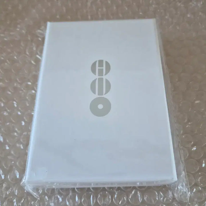 [BUNJANG] BTS Red Card Holder (Sealed) / BTS 카드 홀더 레드색상 미개봉 판매합니다