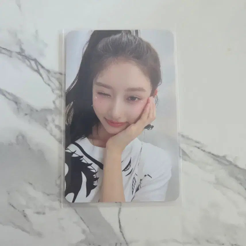 [BUNJANG] IVE LOVE DIVE Ethereal Version Lee Seo Photocard / 아이브 마인 이더웨이버전 이서