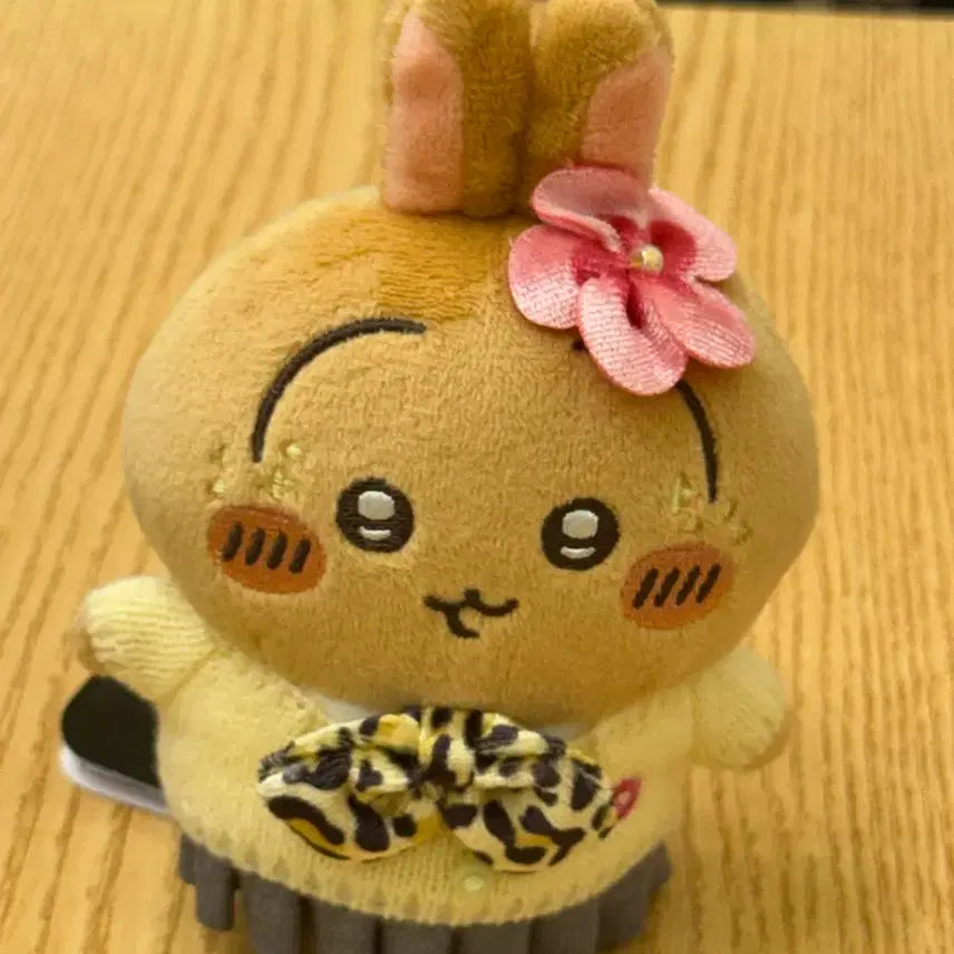 [BUNJANG] 9090 Giallo Usagi Pouch / 9090 갸루 우사기