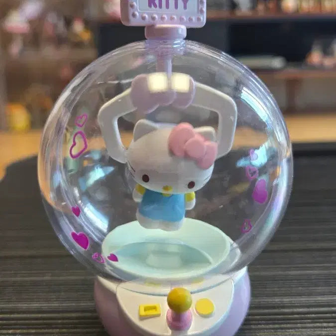 [BUNJANG] Hello Kitty Crane Game Figure / 헬로키티 인형뽑기 피규어
