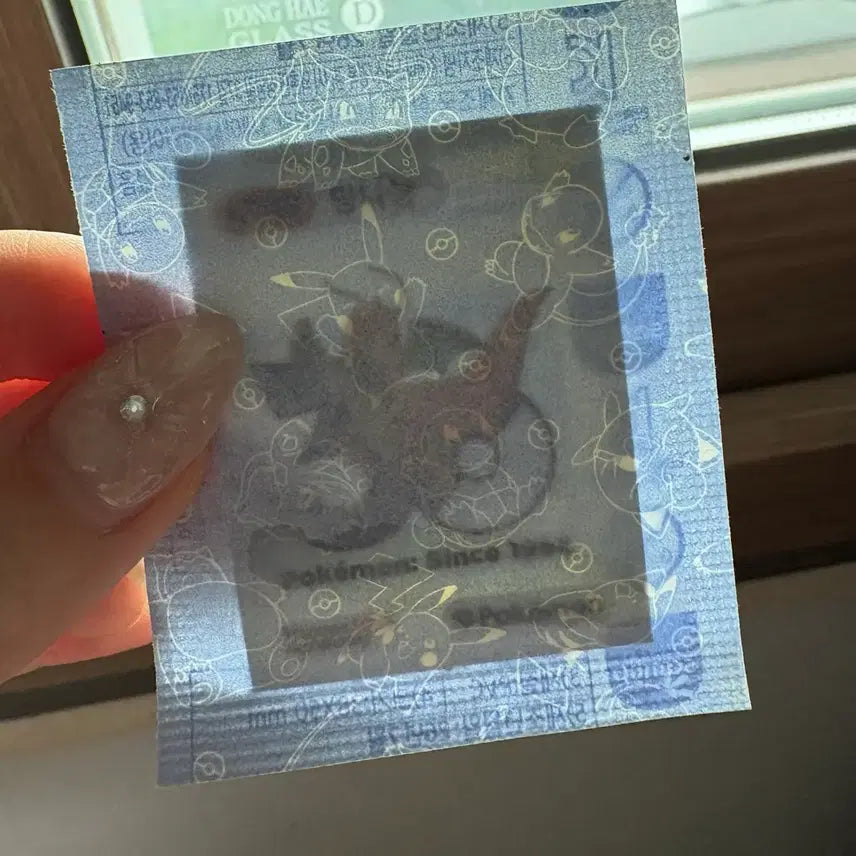 [BUNJANG] Pokemon 30th Anniversary Dragonite Ddibul-seal / 포켓몬 30주년 망나뇽 띠부씰 포켓몬스터 띠부씰 포켓몬빵