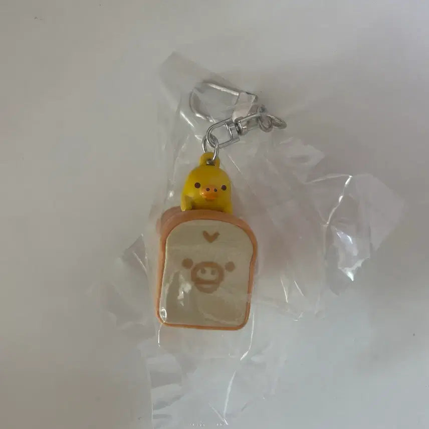 [BUNJANG] Rilakkuma Shik-ppang Keyring / cgv 리락쿠마 식빵 키링 키이로이토리B 돼병이 산엑스