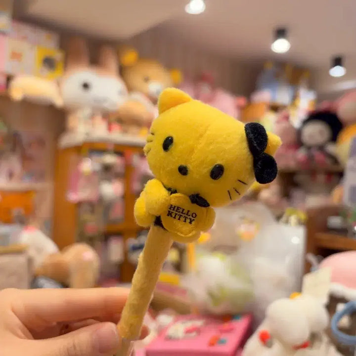 [BUNJANG] Vintage Sanrio Hello Kitty Apple Plush Ballpoint Pen / 고전 산리오 헬로키티 버터 사과 인형 볼펜