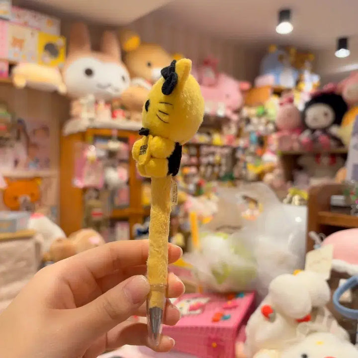 [BUNJANG] Vintage Sanrio Hello Kitty Apple Plush Ballpoint Pen / 고전 산리오 헬로키티 버터 사과 인형 볼펜