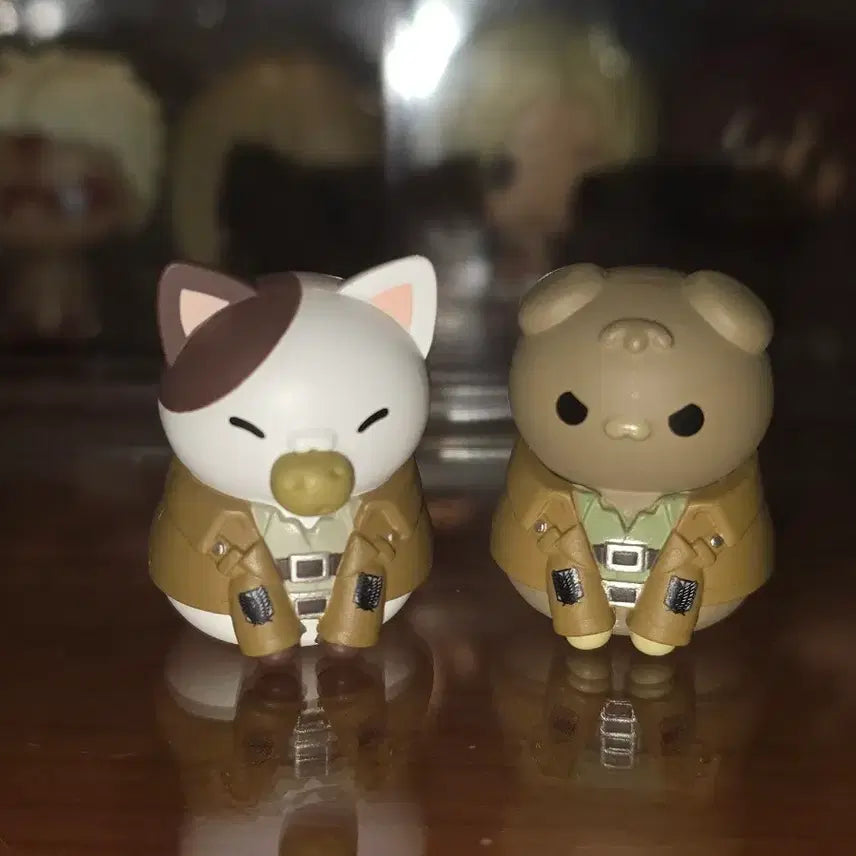 [BUNJANG] Attack on Titan Megacat Shasha &amp; Jean Figure Bundle / 진격의거인 메가캣 샤샤,쟝 일괄 판매