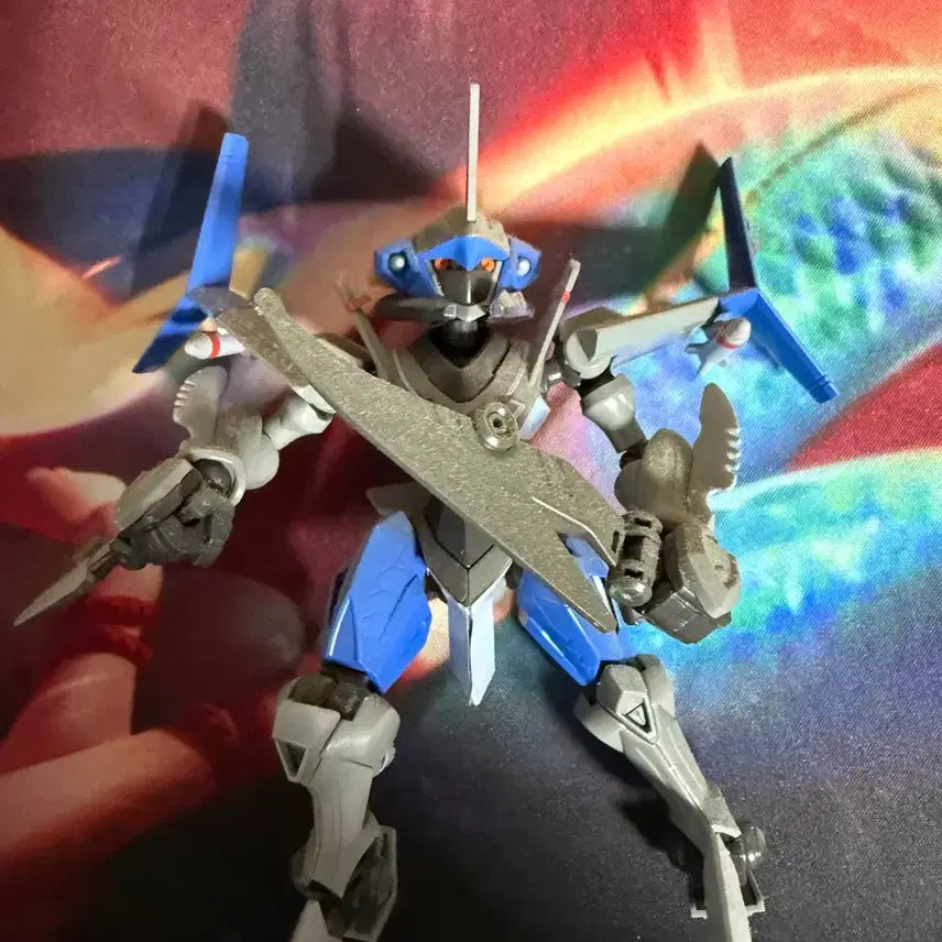 [BUNJANG] Cardboard Warrior Gundam Plastic Model / 골판지전사 건담 프라모델