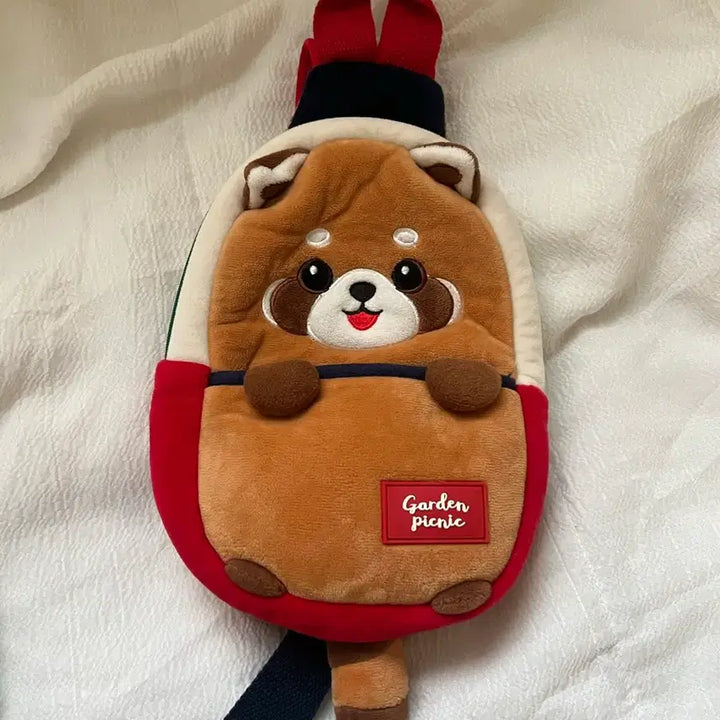 [BUNJANG] Everland Red Panda Bag / 에버랜드 래서판다 가방
