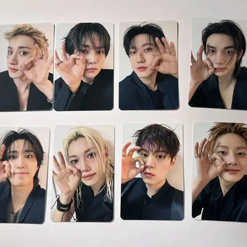 [BUNJANG] Stray Kids Run Away Concert Photocard Bundle Set / 스키즈 입장포카 런잇 막첫 막막