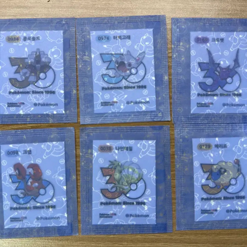 [BUNJANG] Pokemon 30th Anniversary Logo Sticker Set (6 Sheets, 1013 Types) / 포켓몬 30주년 로고 띠부씰 1013종 6장 일괄판매 및 일괄교환