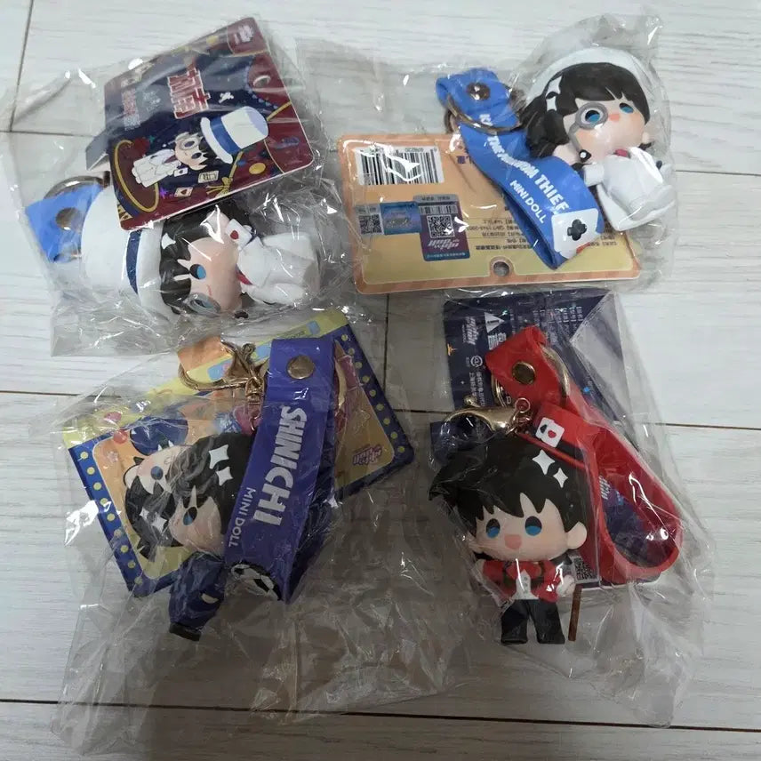 [BUNJANG] Detective Conan Mini Doll Keychain Set / 명탐정코난 미니돌 키링 괴도키드 2종 신이치 2종 일괄