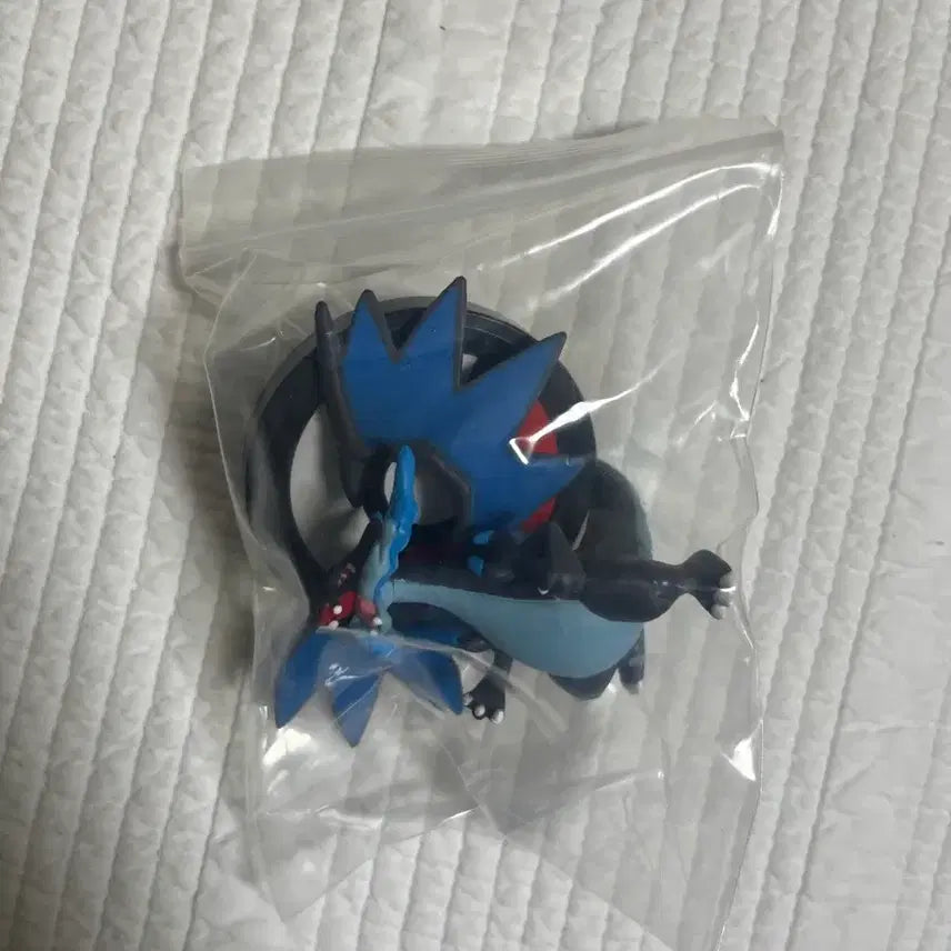 [BUNJANG] Pokemon 3D Figure Collection Gacha Charizard X / 포켓몬 입체도감 가챠 리자몽 x