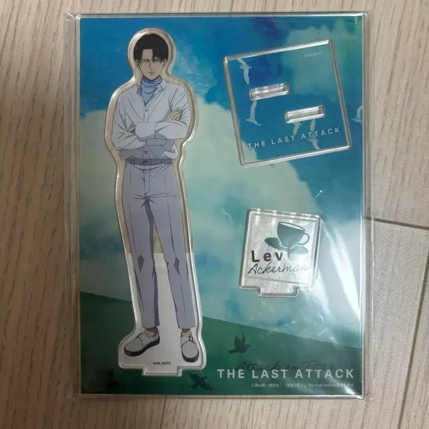 [BUNJANG] Attack on Titan Levi Last Attack Acrylic Stand / 진격의거인 진격거 리바이 라스트어택 아크릴 스탠드