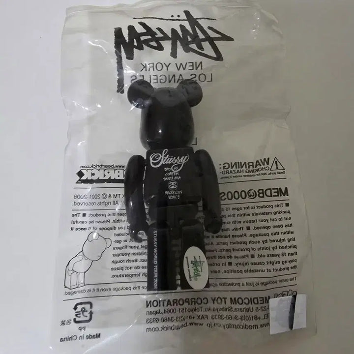 [BUNJANG] Bearbrick Stüssy Novelty 100% / 베어브릭 스투시 노벨티 100%