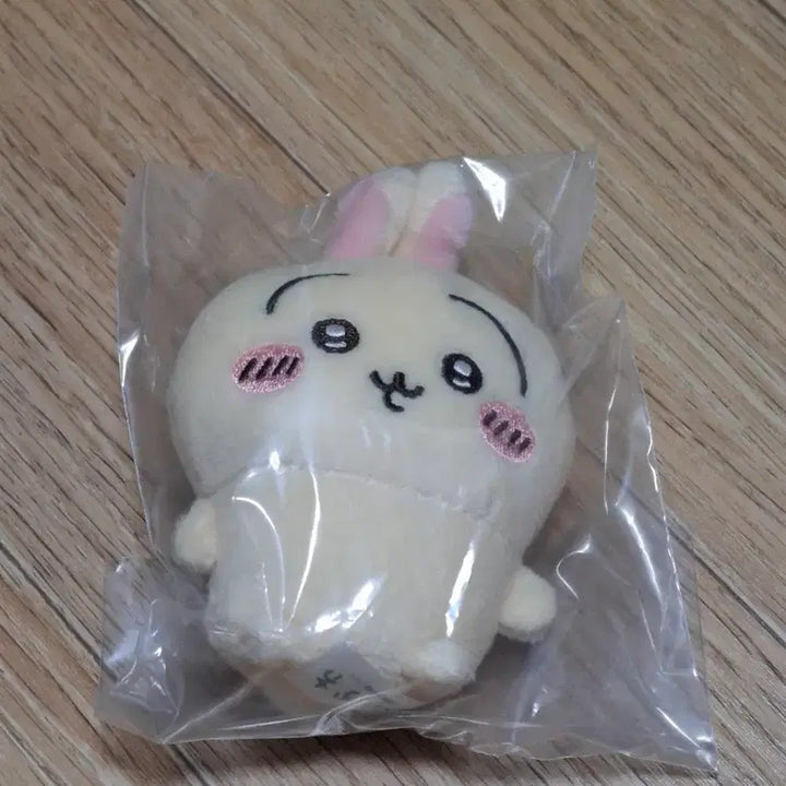 [BUNJANG] Usagi Seated Plush / 앉은누이 우사기