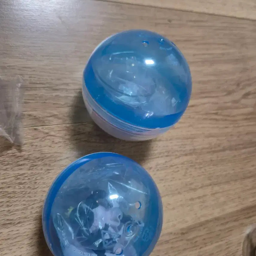 [BUNJANG] Dancing Gorilla Gachapon Set (2 pieces) / 발레하는 고릴라 가챠 2개 판매합니다