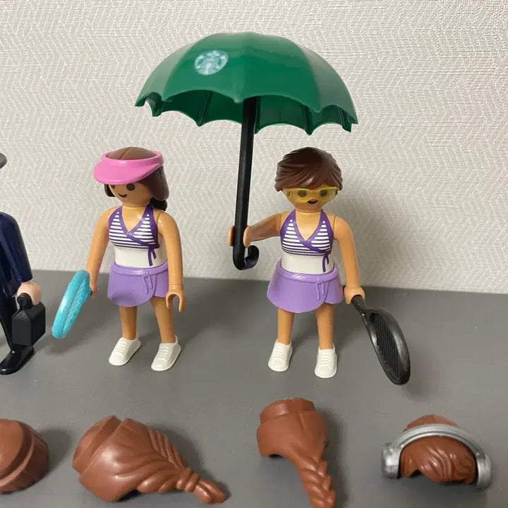 [BUNJANG] Starbucks Playmobil &amp; Tennis Playmobil Bundle Set / 스타벅스 플레이모빌 및 테니스 플레이모빌 일괄판매