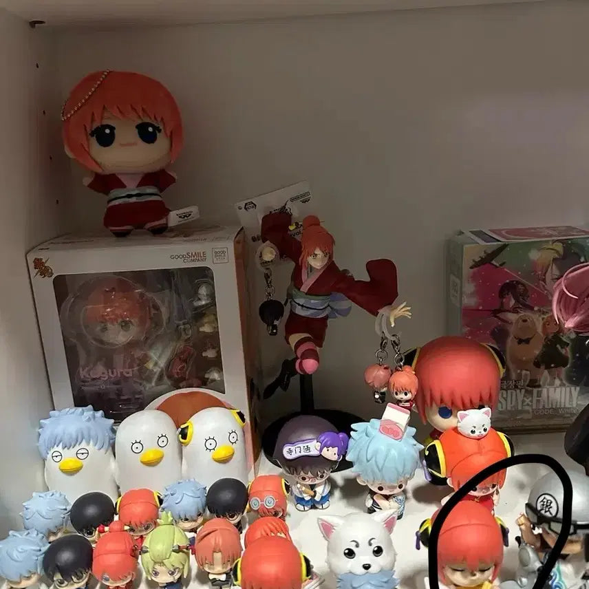 [BUNJANG] Gintama Pop Mart Gintoki Kagura Figure / 은혼 팝마트 긴토키 카구라