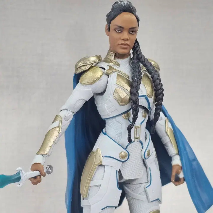 [BUNJANG] Marvel Legends Valkyrie Thor: Ragnarok Action Figure / 마블레전드 발키리 토르 라그나로크