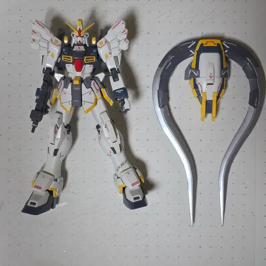 [BUNJANG] MG Gundam Sandrock EW Version / MG 건담 샌드록 가조팝니다