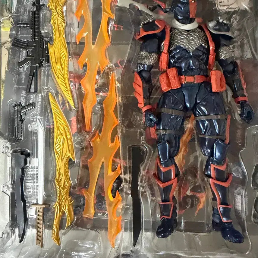 [BUNJANG] Revoltech Amazing Yamaguchi Deathstroke Unsealed (Open Box) / 리볼텍 어메이징 야마구치 데스스트로크 일반판 개봉품