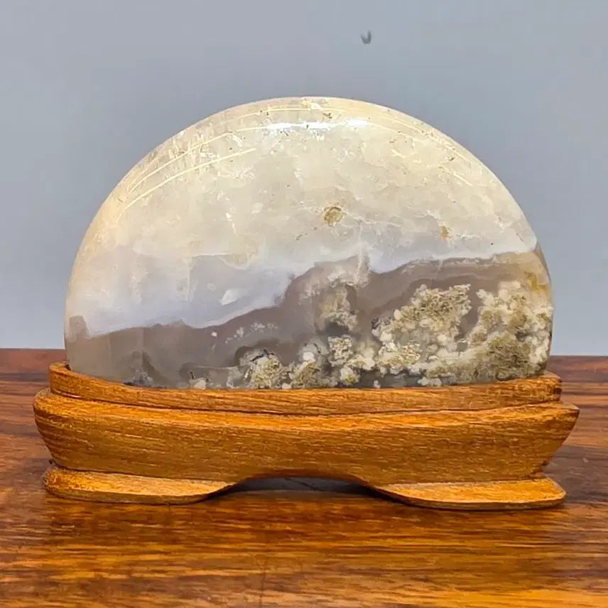 [BUNJANG] Color Agate Stone Mineral Scholar Rock / 26091022 눈내린 겨울 숲을 연상케 하는 컬러마노석 광물 수석 팝니다