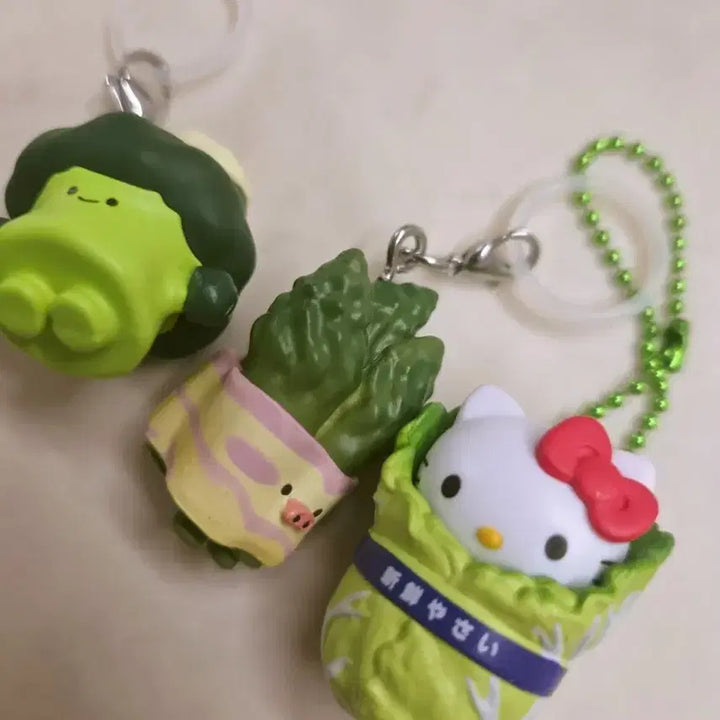 [BUNJANG] Sanrio Hello Kitty Vegetable Charm Keychain Set / 산리오 키티배추 및 야채키링  피규어 키링 일괄