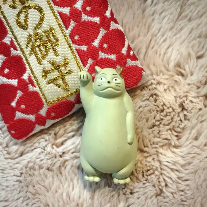 [BUNJANG] Studio Ghibli The Cat Returns Baron Omamori Charm Figure / 지브리 고전 고양이의보은 오마모리 부적 바론 피규어