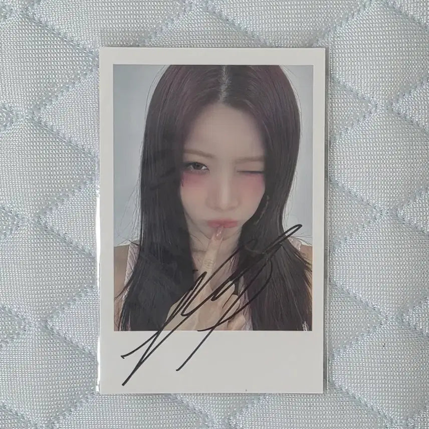 [BUNJANG] ARTMS Kim Lip Icarus Studio Signed Photocard / ARTMS 김립 이카루스 공방 싸인포카