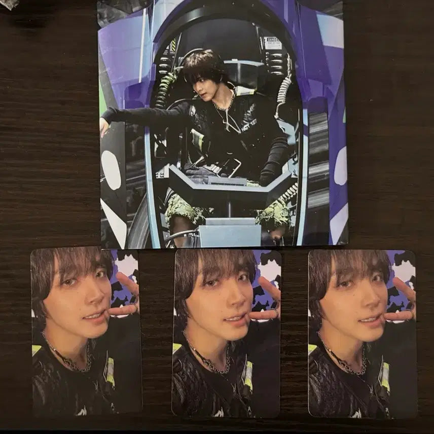 [BUNJANG] NCT 127 Haechan Blingy Poster Bundle Set / NCT 127 blingy 블링이 포스터 해찬 버젼 앨범+포카x3
