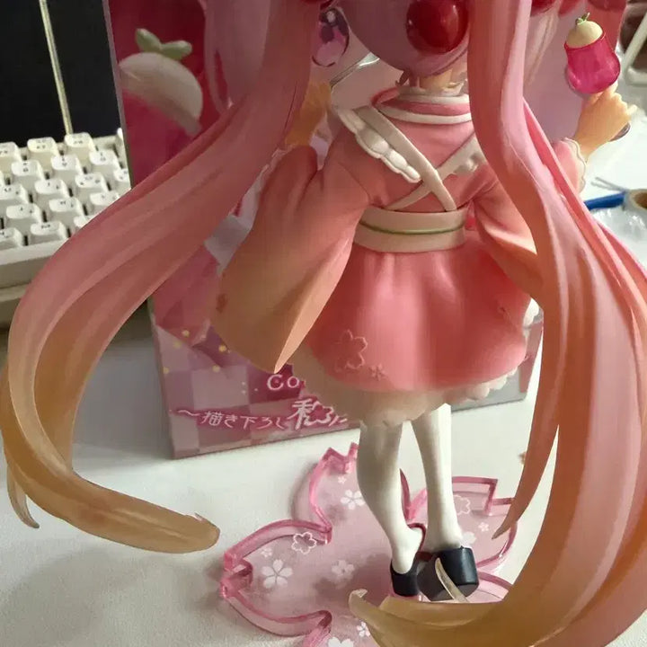 [BUNJANG] Sakura Miku Coreful Teahouse Cafe Maid Figure / 사쿠라 미쿠 coreful 찻집 카페 메이드 피규어