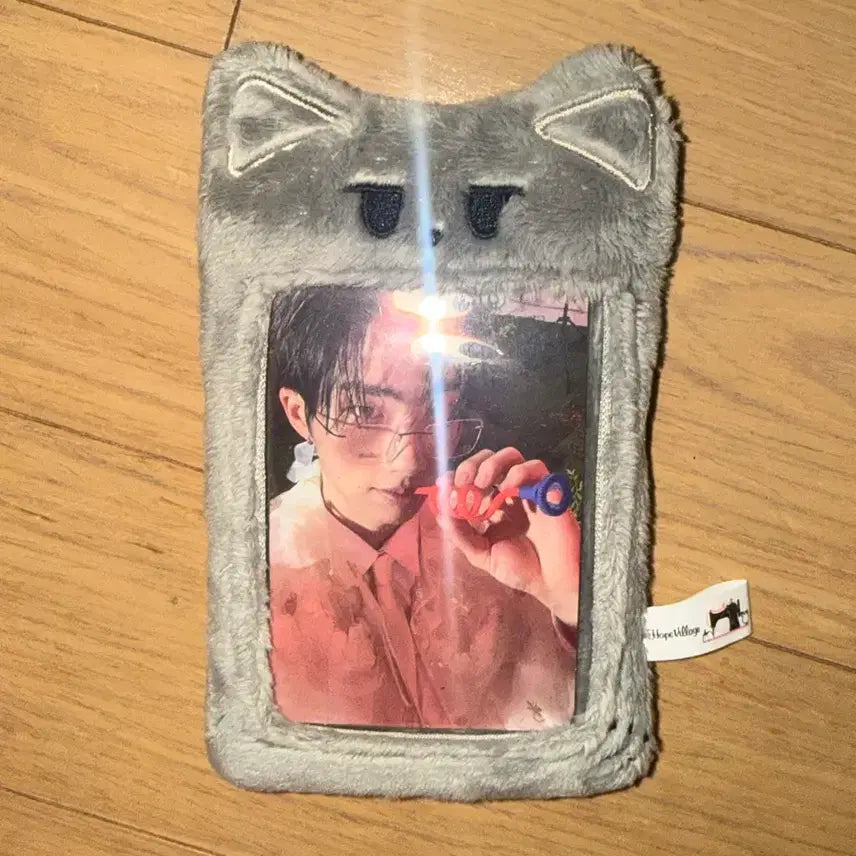 [BUNJANG] P1Harmony Jiung Photocard Holder / P1Harmony 피원하모니 지웅 포카홀더 양도합니다