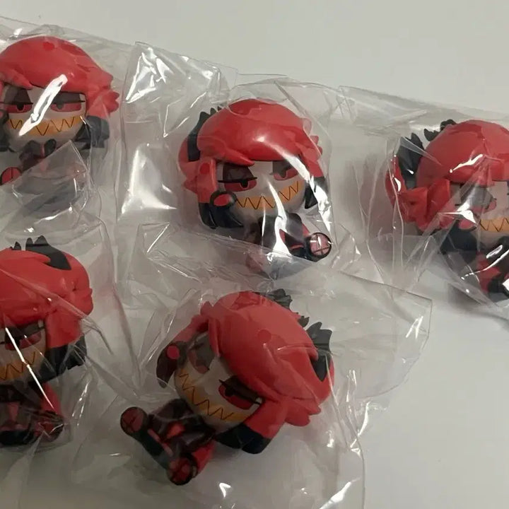 [BUNJANG] Hazbin Hotel Alastor Mini Figure / 해즈빈 호텔 알래스터 미니 피규어