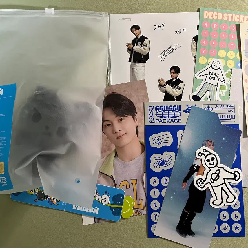 [BUNJANG] ENHYPEN Jay ENCHYNT NOCKSTAR + Goods Bundle Set / 엔하이픈 제이 엔친 녹스타 + 굿즈 양도