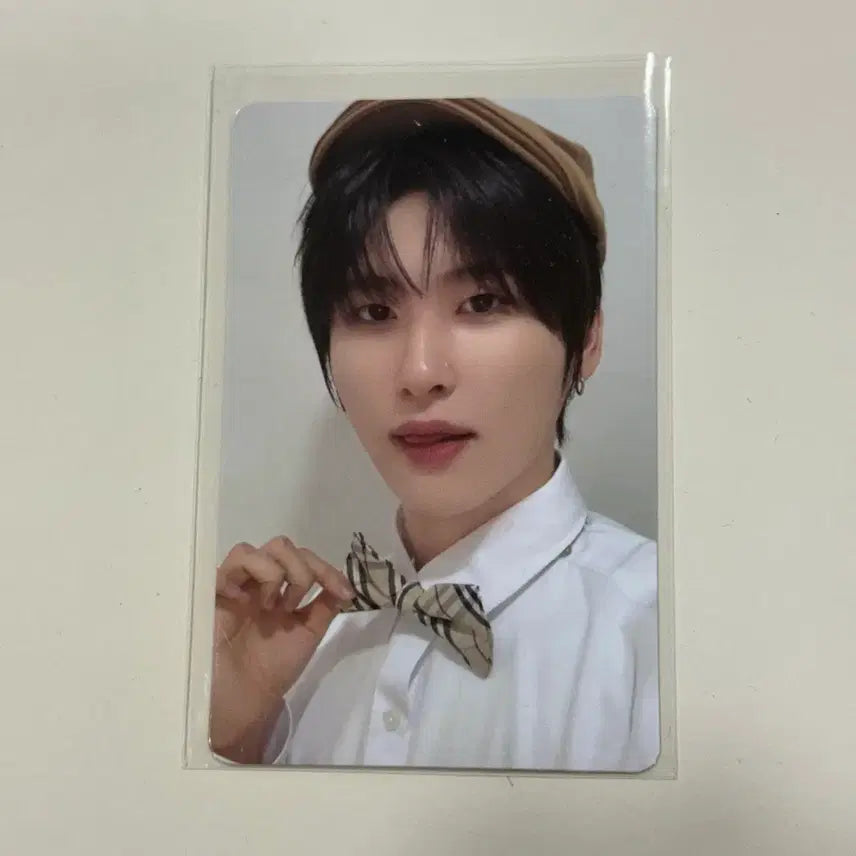 [BUNJANG] CRAVITY K-Crew Detective Popup Woobin Photocard POB / 크래비티 탐정 팝업 크크루 7만 미공포 우빈 포카 양도