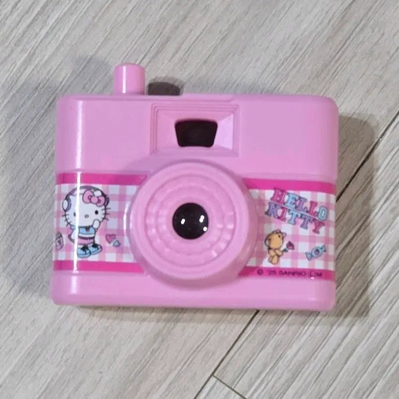 [BUNJANG] Sanrio Hello Kitty Camera Beam Miniature Gacha / 산리오 헬로키티 캐릭터즈 카샤카샤 찰칵찰칵 카메라 빔 미니어처 가챠