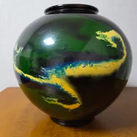[BUNJANG] Celadon Porcelain with Dragon Motif / 용문양 요변 와태 도자기