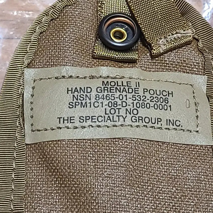 [BUNJANG] USMC Original "Coyote Brown" Snap Button Pouch / 미군 미해병대 오리지날 USMC 코요테브라운칼라 똑딱단추