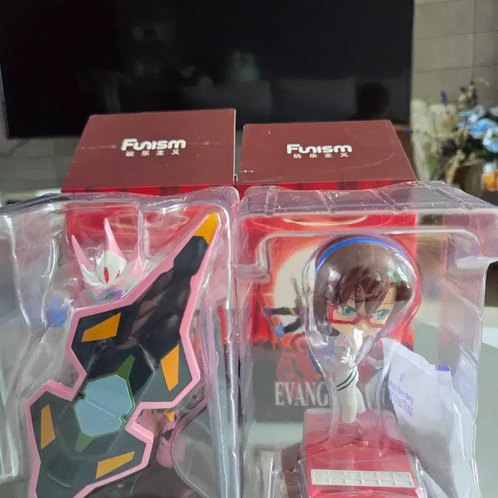 [BUNJANG] Evangelion Unit-08 + Mari Makinami Illustrious Figure Set (Funism) / 에반게리온 퍼니즘 8호기 + 마리 세트