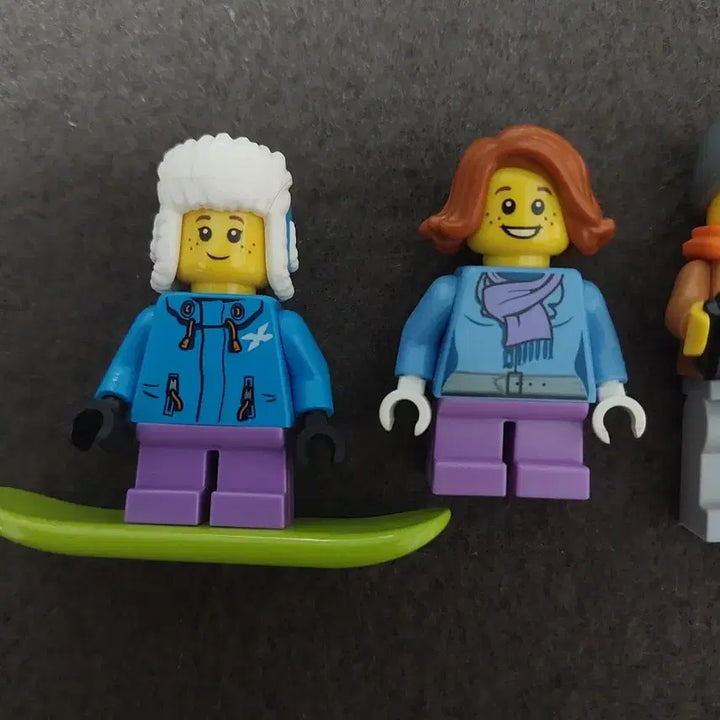 [BUNJANG] LEGO Christmas Minifigure Bundle Set / 레고 크리스마스 미니피규어 일괄 판매 (배송비 포함)