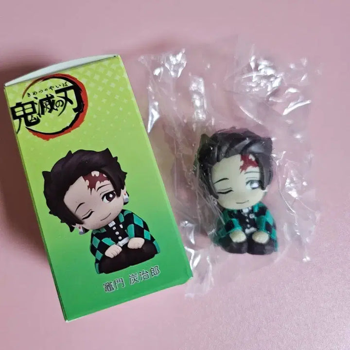 [BUNJANG] Demon Slayer Tanjiro Kamado Mini Figure / 귀멸의 칼날 미니 피규어 카마도 탄지로